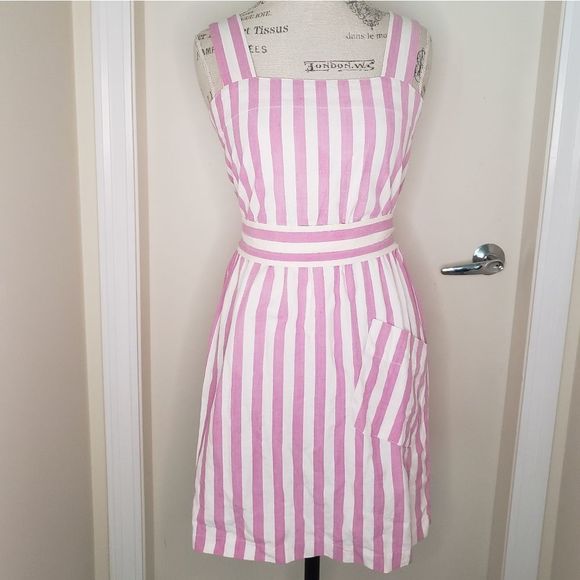 Vintage 50/60s pink and white candy stripe pocket mini dress